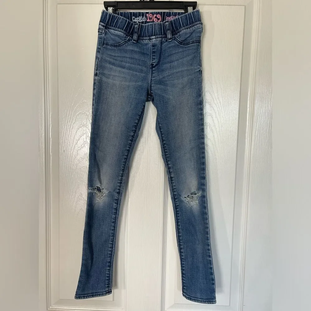 2 pairs of Gap jeggings size 8 slim